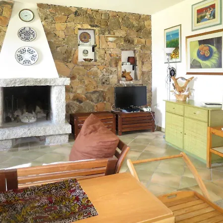 Apartment Borgo Le Logge - Pool - Bud117 By Interhome